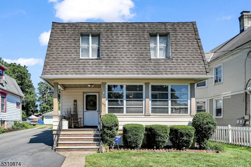 33 Franklin Pl