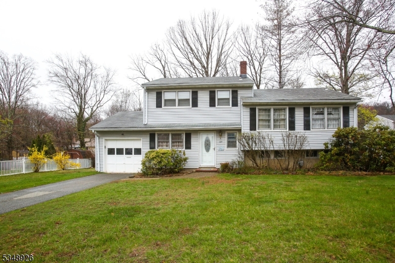 129 Oak St