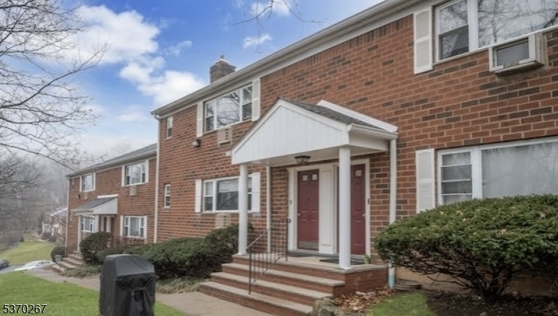 2467 Rt 10 6B