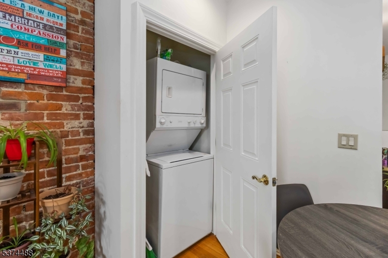 113 Maple Ave 1