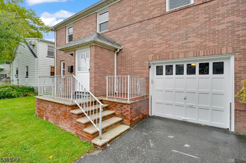 5 Homer Ave