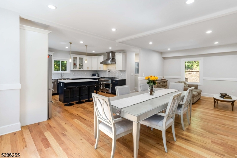 9 Jones Dr