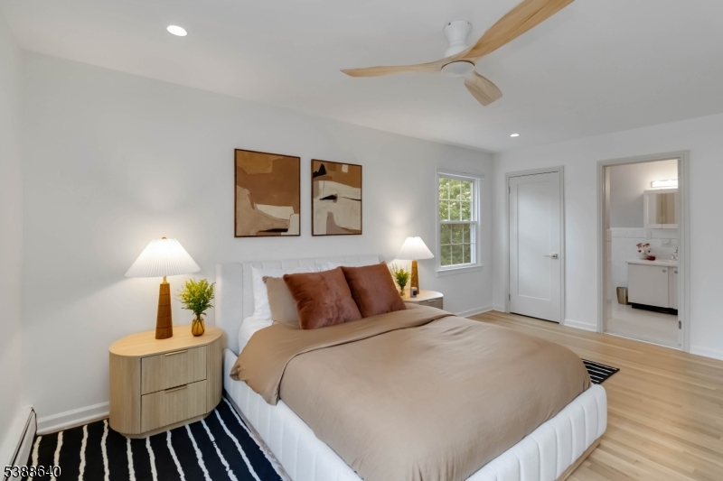 23 Colonial Dr