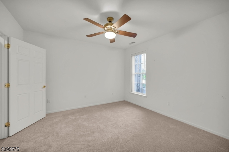 1109 Johnson Dr 1109