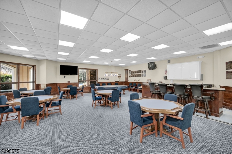 1109 Johnson Dr 1109