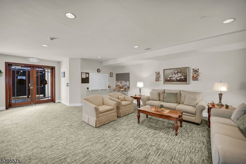 1109 Johnson Dr 1109