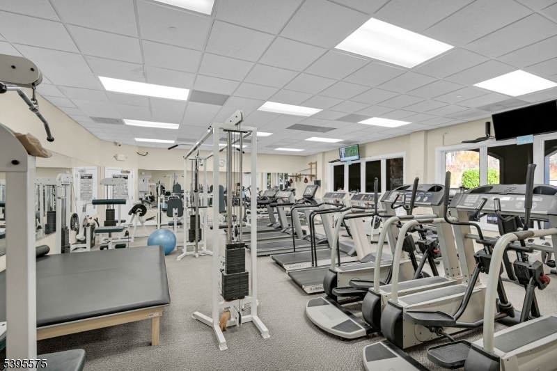 1109 Johnson Dr 1109