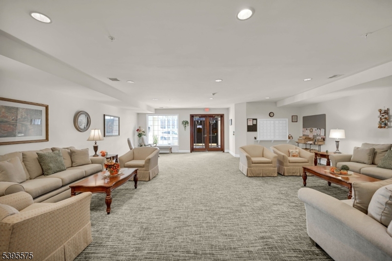 1109 Johnson Dr 1109