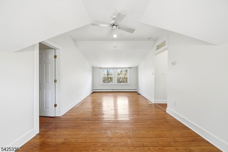 1 Conklin Ave