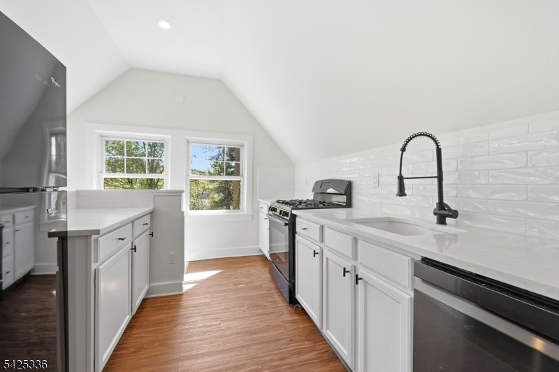 1 Conklin Ave