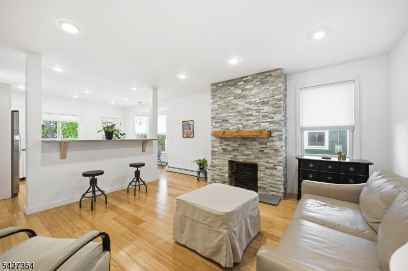 29 Western Ave 1