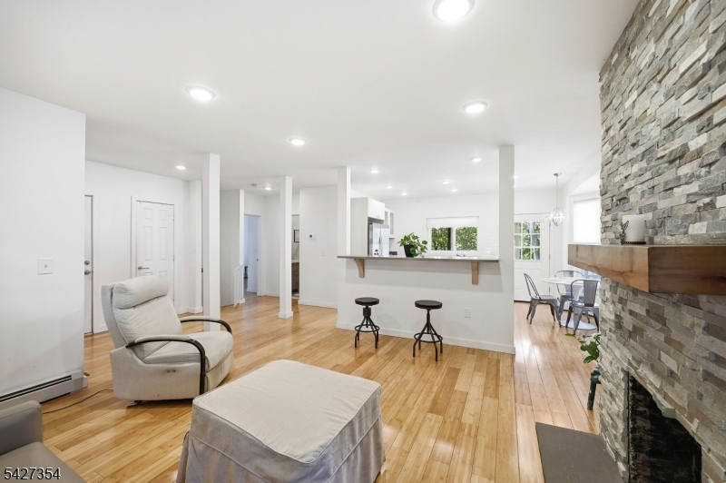 29 Western Ave 1
