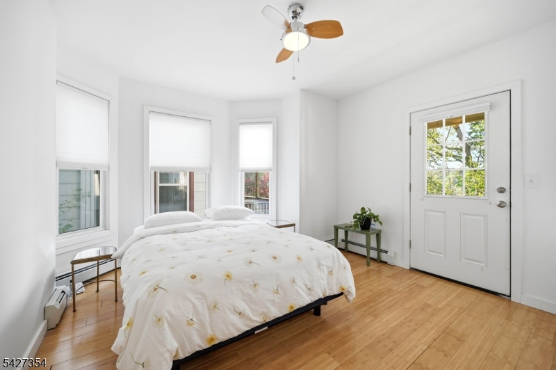 29 Western Ave 1