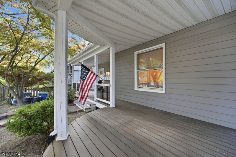 29 Western Ave 1