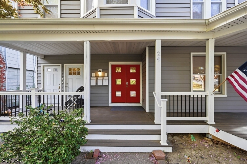 29 Western Ave 1