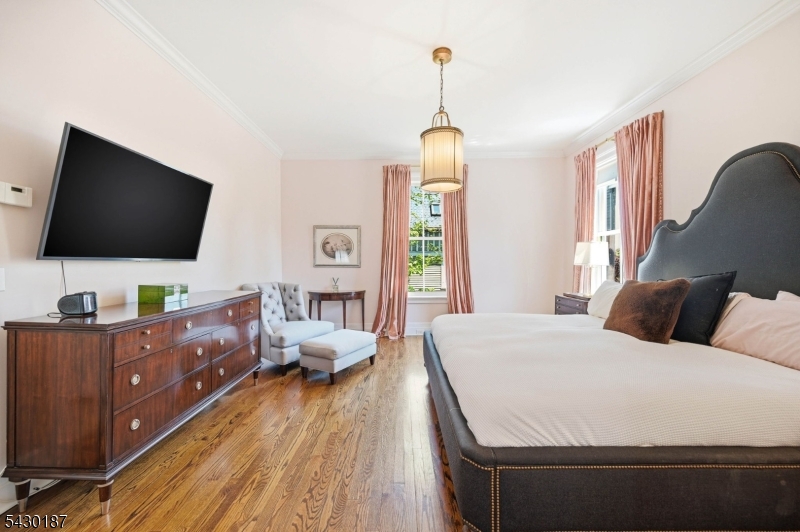 21 Franklin Pl
