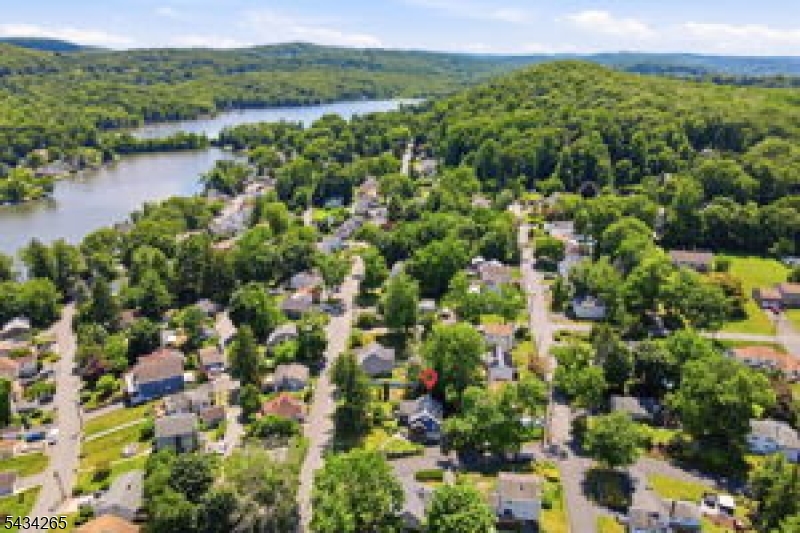 135 Franklin Rd