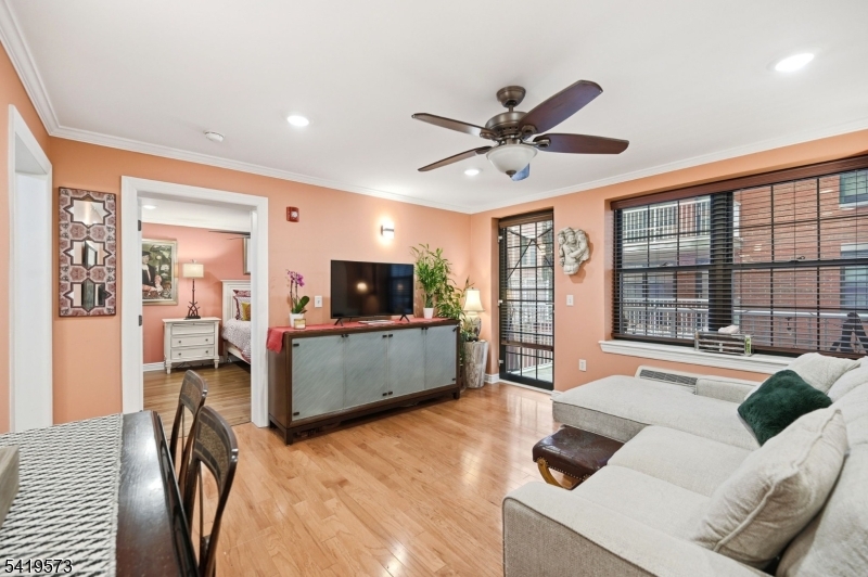 7 Prospect St
