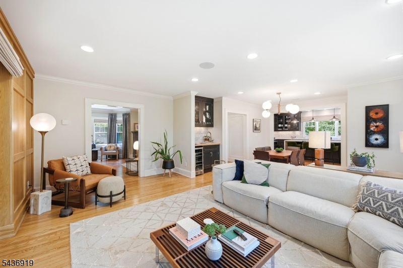 35 Sherman Pl