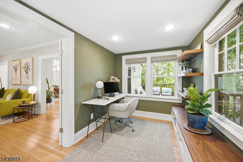 35 Sherman Pl