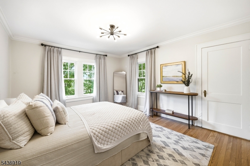 35 Sherman Pl
