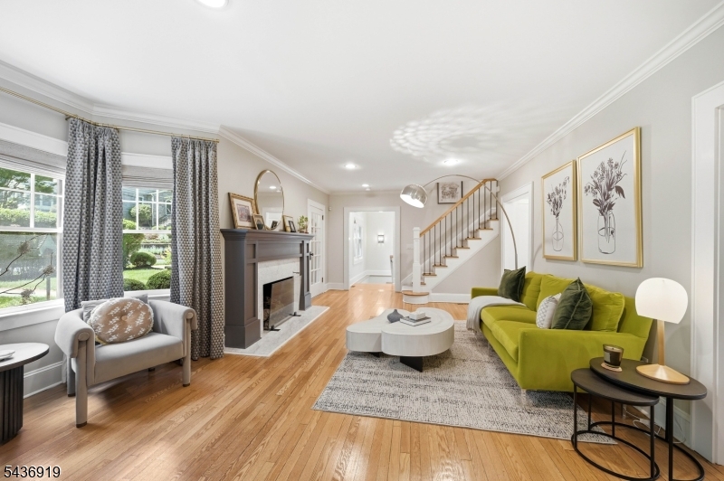 35 Sherman Pl