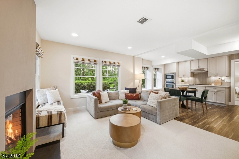 35 Sherman Pl