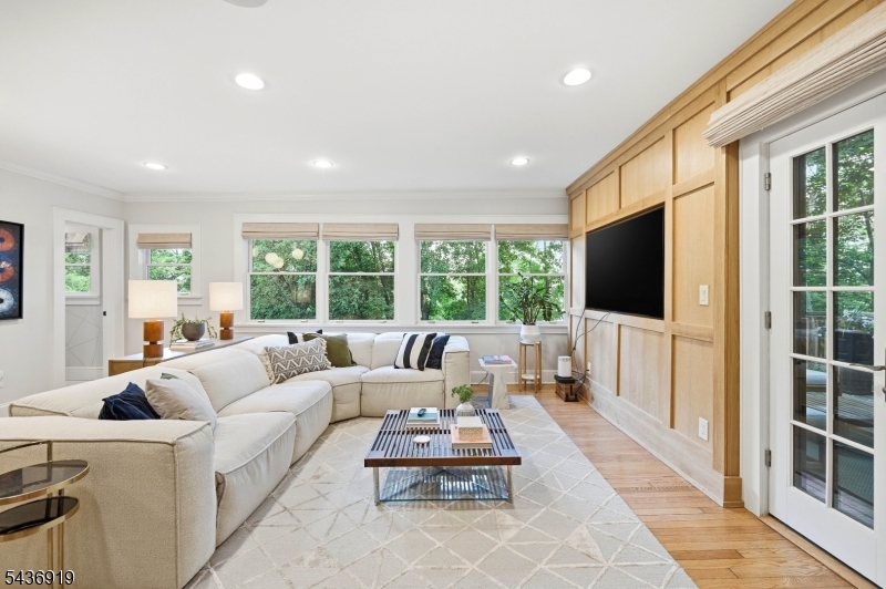35 Sherman Pl