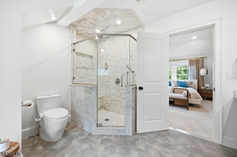 35 Sherman Pl