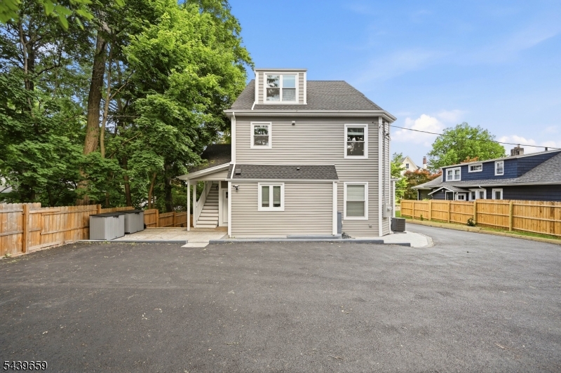 40 Jardine Rd 2