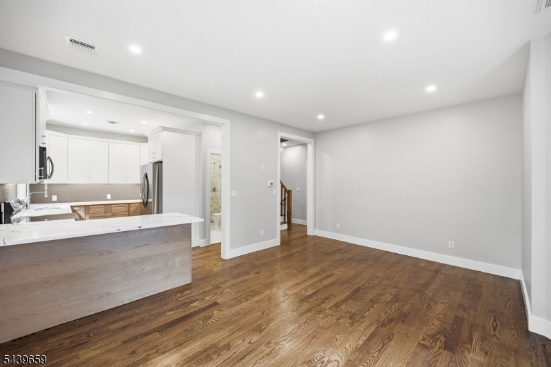 40 Jardine Rd 2