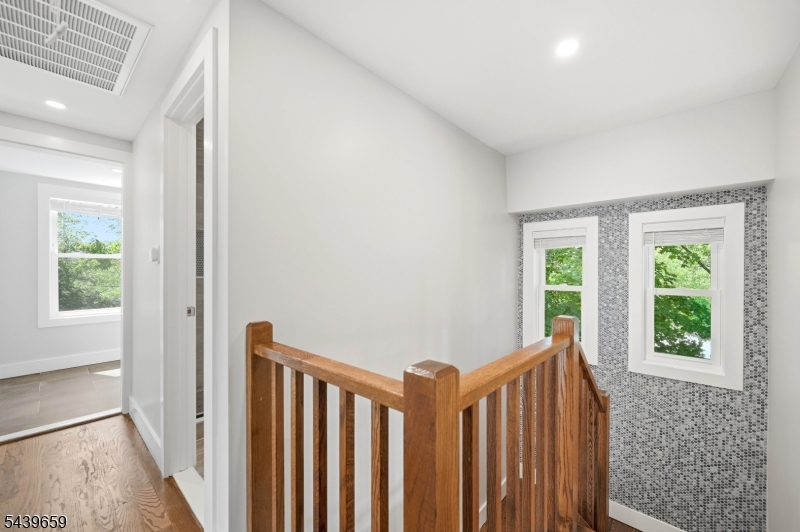 40 Jardine Rd 2