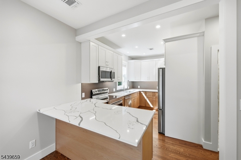 40 Jardine Rd 2