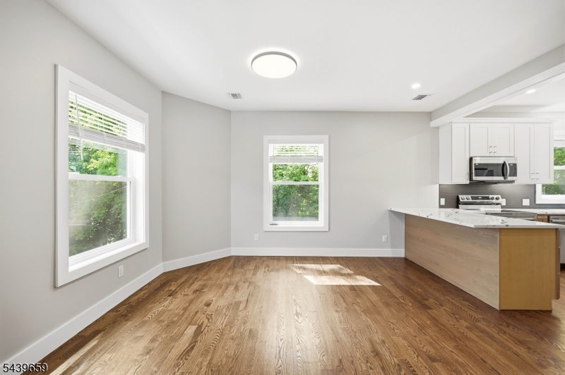 40 Jardine Rd 2