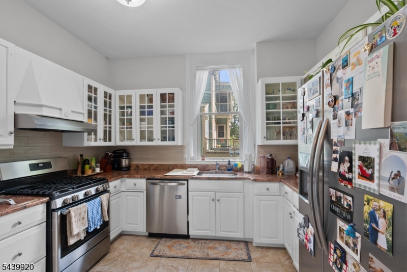 1 Franklin Pl