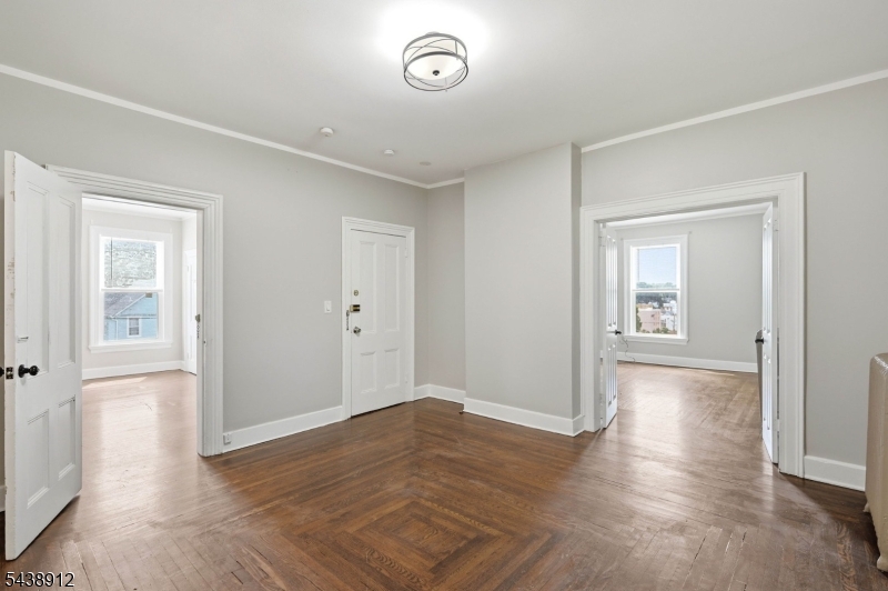 3 W Fairview Ave B