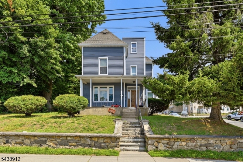 3 W Fairview Ave B