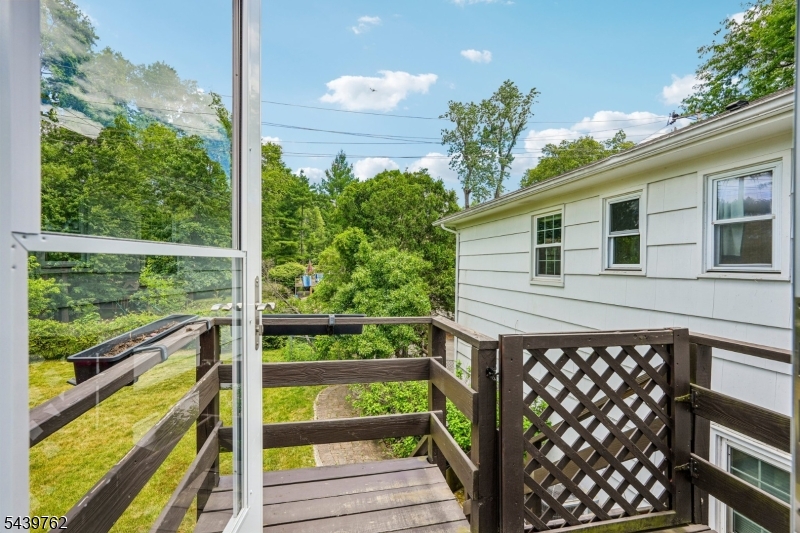 55 Sagamore Dr