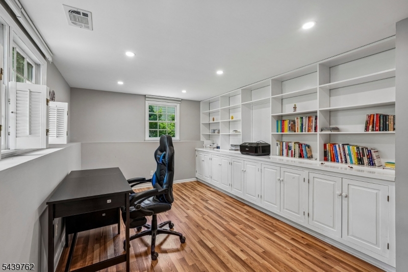 55 Sagamore Dr
