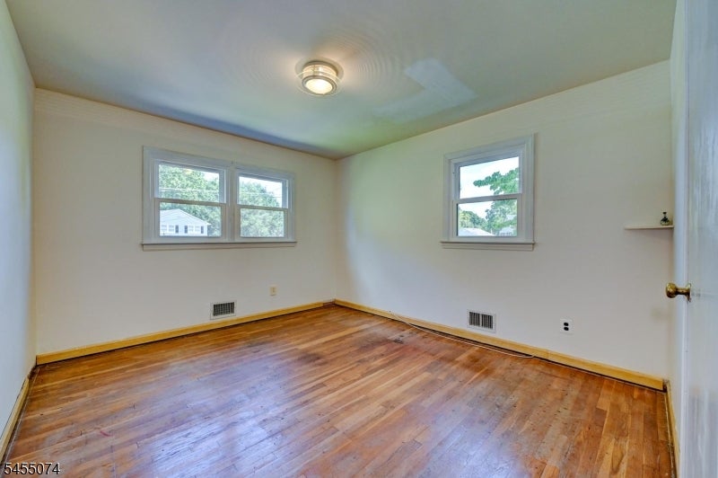 224 Crown Rd