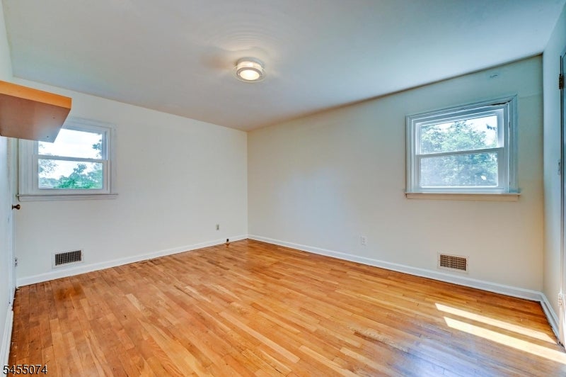 224 Crown Rd