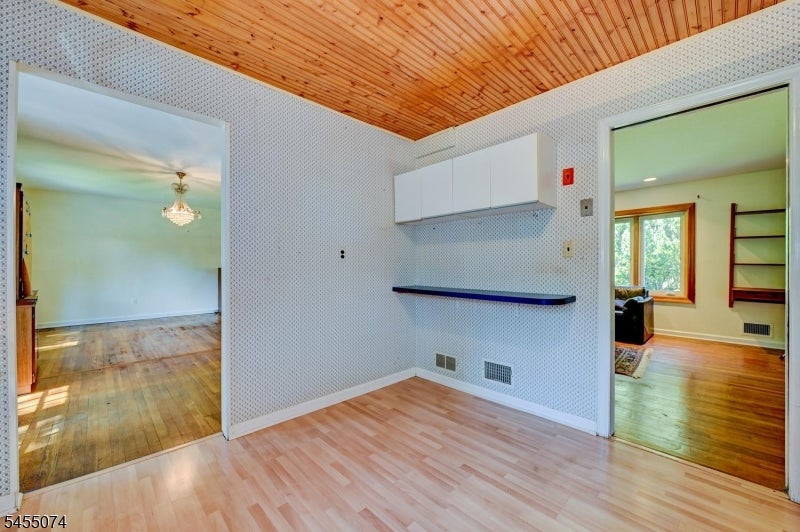 224 Crown Rd