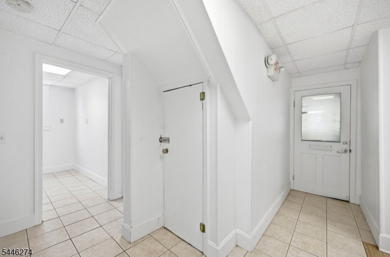 98 Maple Ave