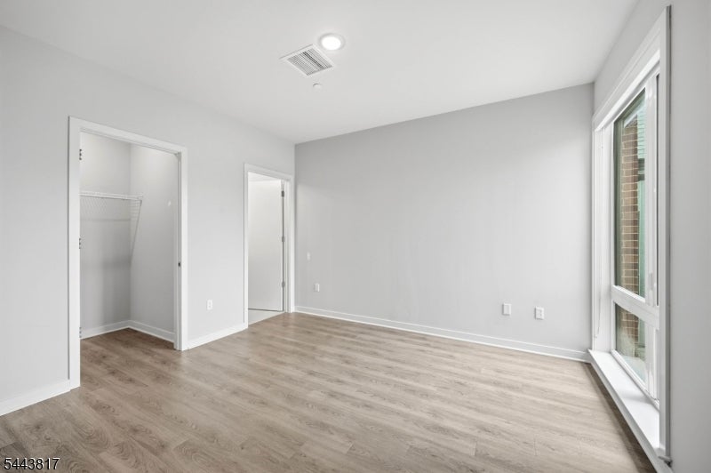 175 Morris St 328