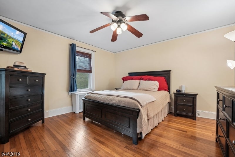 21 Midland Dr