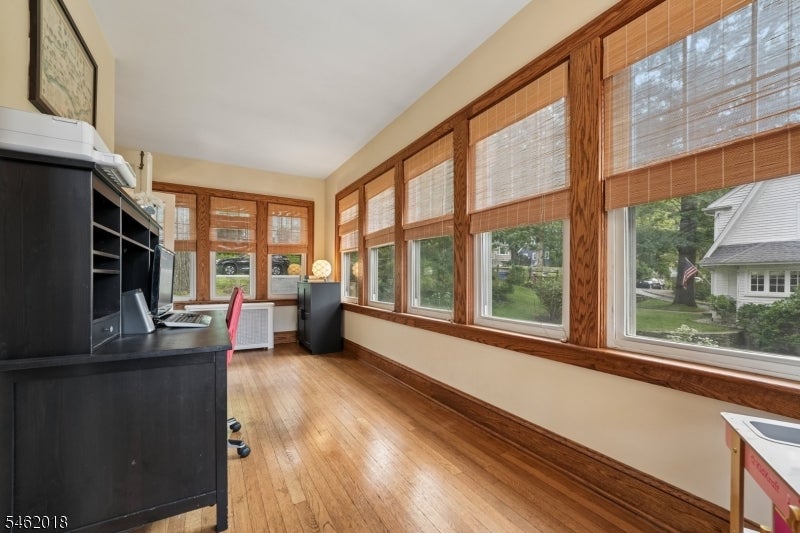 21 Midland Dr