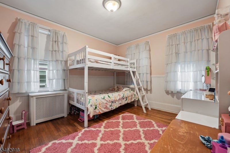 21 Midland Dr