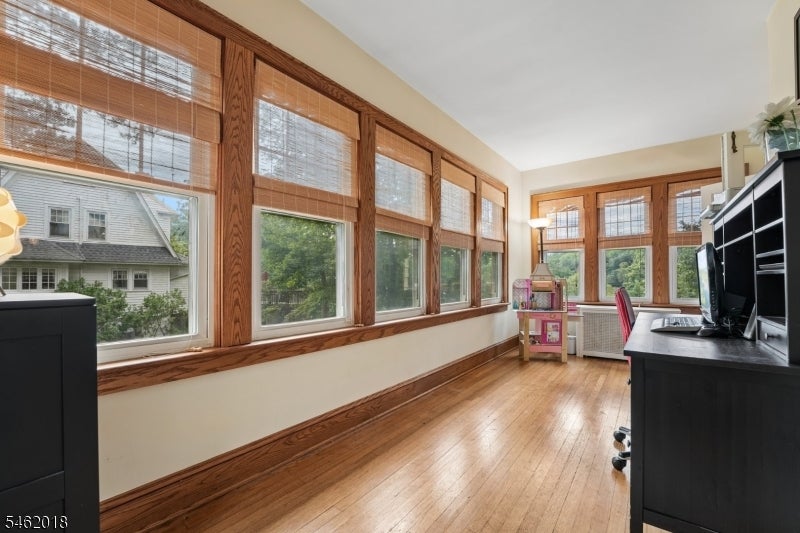 21 Midland Dr