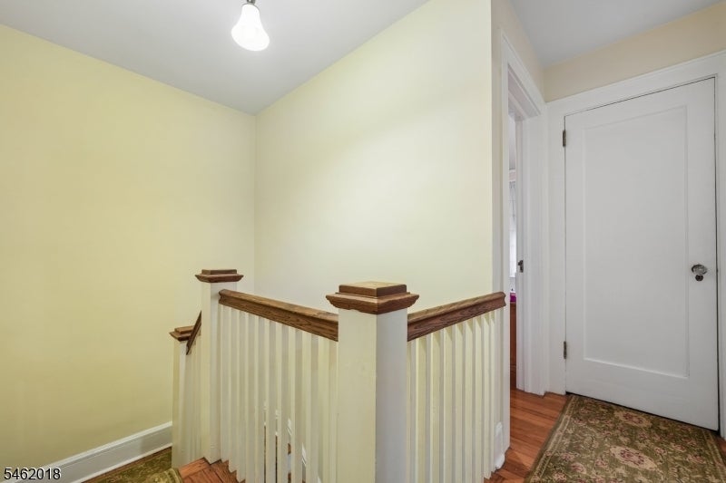21 Midland Dr