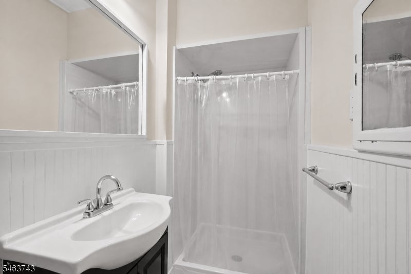 1 Franklin Pl